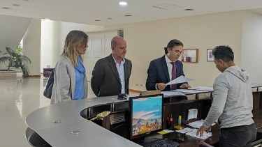 El fiscal general Gerez, junto a Maitini y Panozzo el viernes en la Legislatura. (Gentileza)