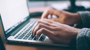 Invitan a un seminario online para explorar la relación entre la salud y el arte