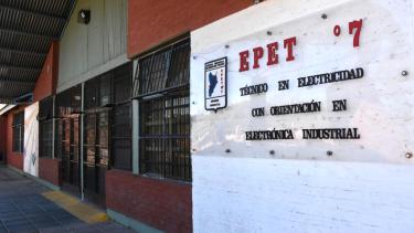 La EPET 7 estará cerrada por 4 semanas por reparaciones (foto Matías Subat)