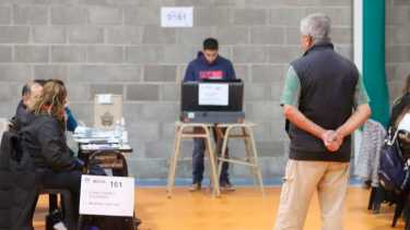 La localidad del norte neuquino debe cubrir la vacante que dejó la muerte de Vicente Godoy. Foto: archivo Fabián Ceballos. 