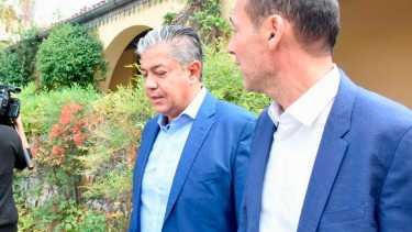 Juan Luis "Pepé"Ousset por el gobernador electo y Sebastián González, por el gobernador actual serán quienes "comanden" la transición (foto Matías Subat)