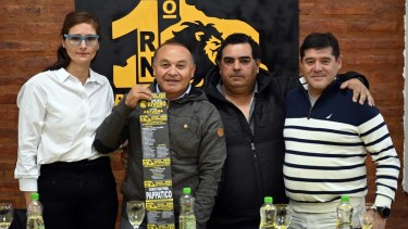 Rivero estuvo junto a los candidatos locales en Viedma. Foto: Marcelo Ochoa.