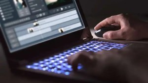 Una community manager será indemnizada luego de ser despedida sin causa en Cipolletti