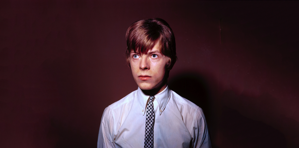 Un Bowie de 1967. Recorrió todo el espectro sónico de esos años con el mismo espíritu experimental que caracterizó vida hasta el final de sus días.