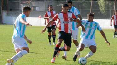 Sol de Mayo no pudo con Sansinena en General Cerri. foto Archivo