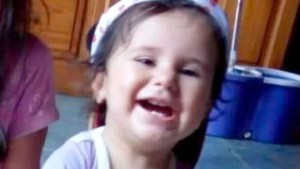 Horror en Berazategui: detuvieron a una pareja por estrangular y matar a su hija de dos años