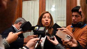 La gobernadora Carreras confirmó que no habrá ministro de Gobierno de Río Negro
