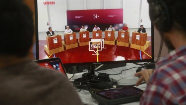 La mayoría de los candidatos participaron en el debate organizado por la UNRN. Fotos: Pablo Leguizamon