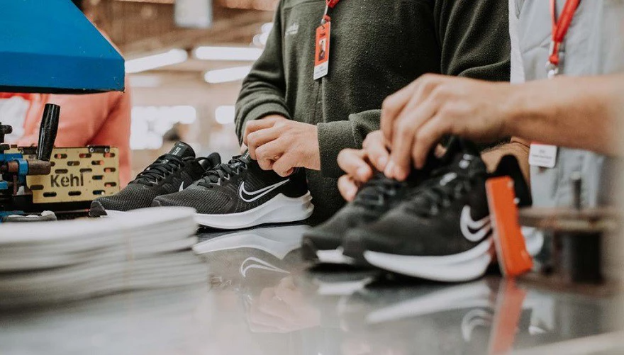 El Grupo Dass fabrica zapatillas para Nike, Umbro y Fila, entre otros. 
