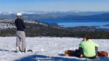 Cerro Batea Mahuida 2023 lanzó su primer preventa, exclusivo online. Foto: @bateamahuida.