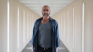 «Recursos inhumanos», la imperdible serie de Netflix en la que brilla Eric Cantona