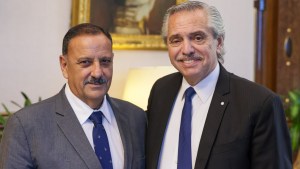 Alberto Fernández aprovecha el triunfo en las elecciones de La Rioja para mostrarse con Quintela