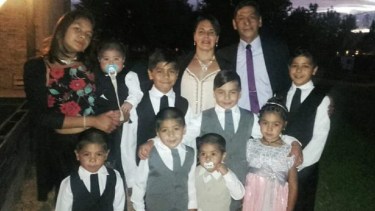 Dominic es el séptimo hijo varón de una familia cipoleña. Foto: Gentileza.