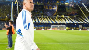De a poco, Almirón levanta el ánimo de Boca y busca un nuevo triunfo por la Copa.