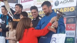 Esto es en off: El legislador sorista premiado por Arabela Carreras