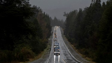 Villa Mascardi: la movilización «en defensa de la Patria» convocó a unas 200 personas