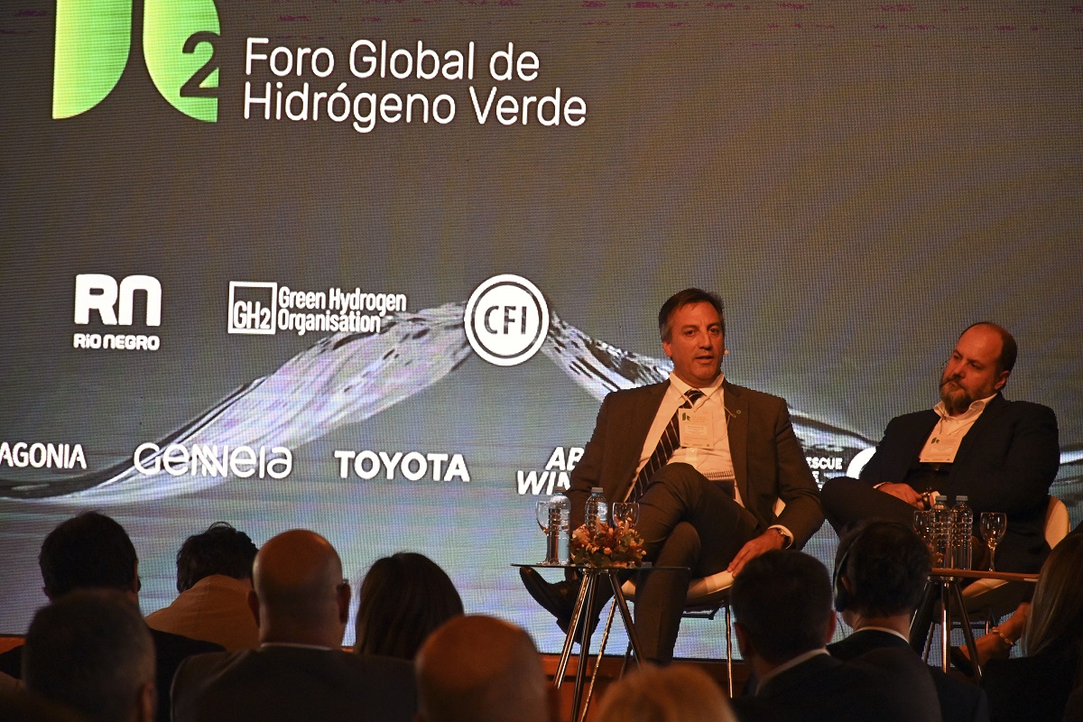Sebastián Delgui, referente de Fortescue habló en el Foro Global de Hidrógeno verde. Foto: Chino Leiva