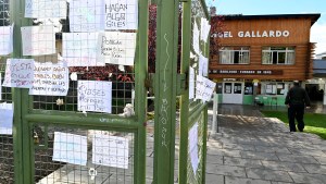 Bariloche: estudiantes de dos secundarios pidieron a Carreras soluciones a los problemas edilicios