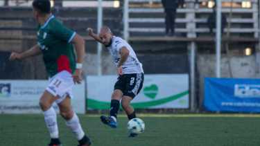 Rodríguez cumplió la fecha de suspensión y está disponible.