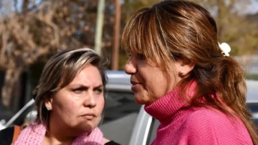 Trabajadoras eventuales discutirán la «baja» de los contratos del ministerio de Desarrollo Social en Neuquén