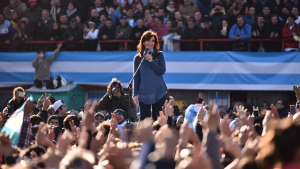 Expectativa por el discurso de Cristina Kirchner en Plaza de Mayo: así se vive en redes