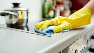 Empleadas domésticas: qué se considera y qué no trabajo en casas particulares