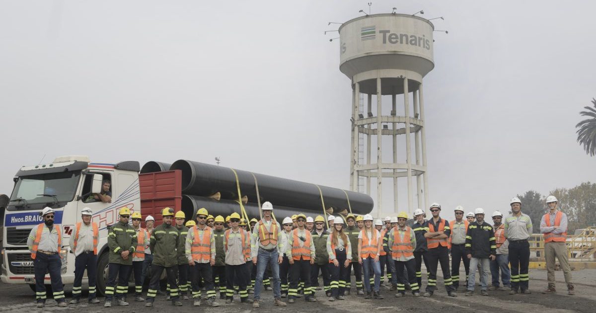 La empresa Tenaris terminó de fabricar los tubos para el gasoducto Néstor Kirchner thumbnail