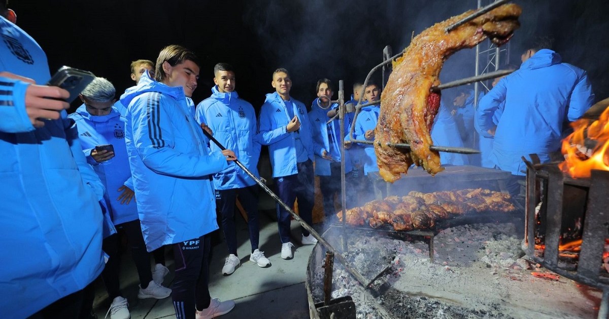 entre barbecue et malambo, c’est ainsi que l’équipe nationale argentine a célébré à San Juan