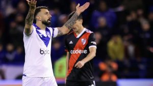 Lucas Pratto rescindió su contrato en Vélez mientras esperan la llegada de Sebastián Méndez