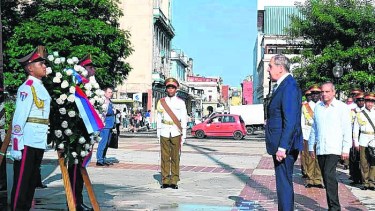 Entre las visitas a la Habana figuraron la del canciller ruso Serguéi Lavrov. Foto AP.