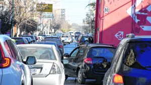 Seguridad vial en Neuquén: por qué el tránsito sigue siendo caótico