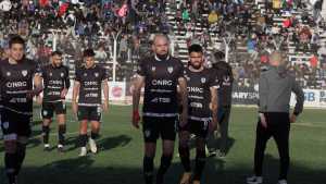 Cipolletti perdió con Villa Mitre en La Visera con un polémico arbitraje