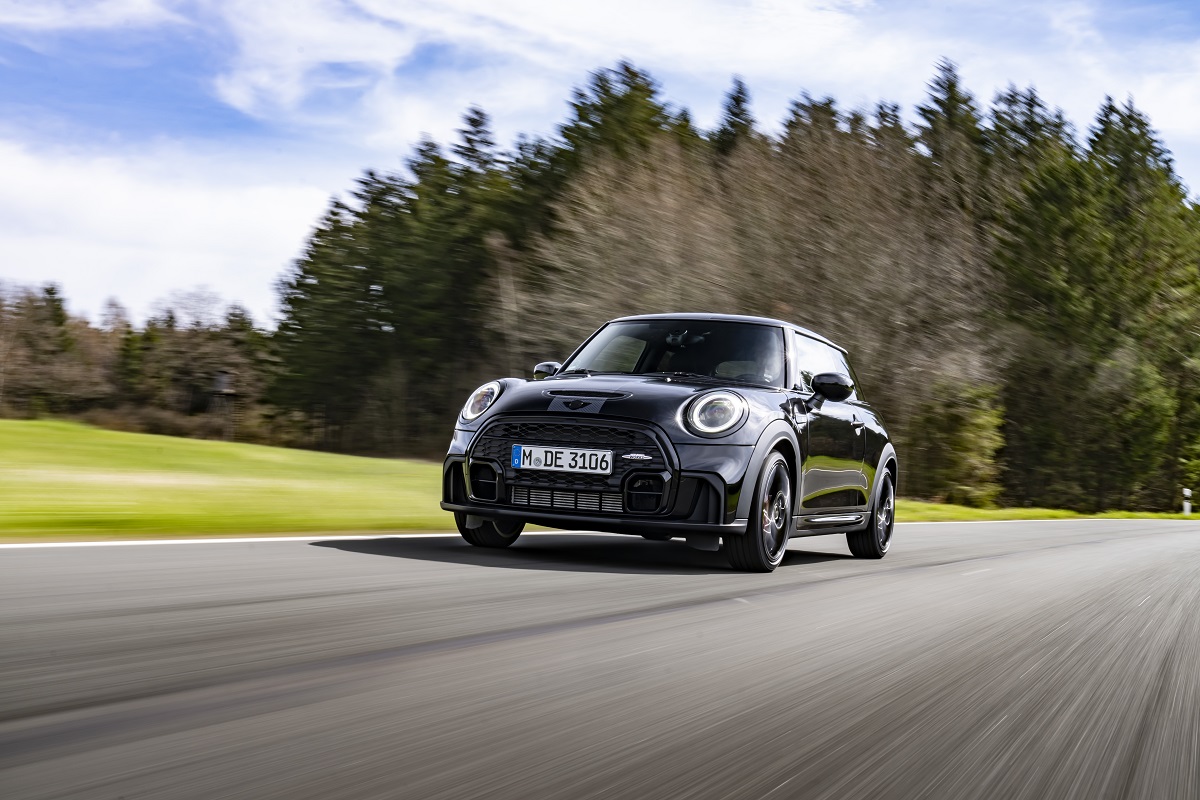 Mini John Cooper Works 1to6 Edition, con transmisión manual - Diario ...