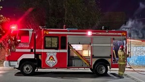 Alarma en bomberos voluntarios de Neuquén: «Nos aumentaron más del 190% la obra social»