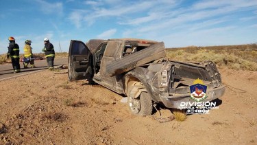 El conductor de la camioneta fue despedido del habitáculo. (Foto: gentileza)