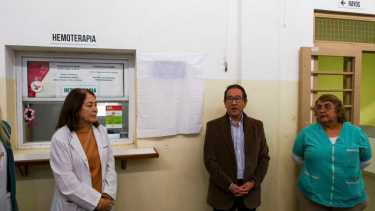 La placa se descubrió en el servicio de hemoterapia del hospital de Roca. (Foto: Juan Thomes)