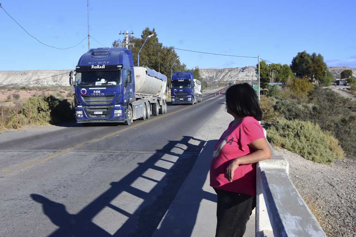 El pedido de informes del Frente de Todos requiere detalles específicos sobre los vehículos de la empresa NRG. (Foto: Andrés Maripe)