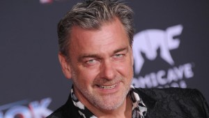 Murió Ray Stevenson, actor que trabajó en la serie Roma y la saga Thor