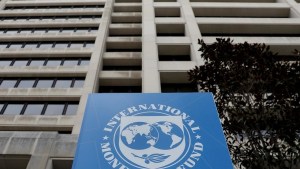 Estados Unidos daría luz verde al adelanto de los desembolsos del FMI a la Argentina