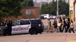 Un tiroteo en un shopping deja al menos 8 muertos y 7 heridos en Texas