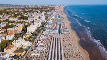 La mujer fue regresada luego al geriátrico por efectivos policiales. Foto. Gentileza. 
