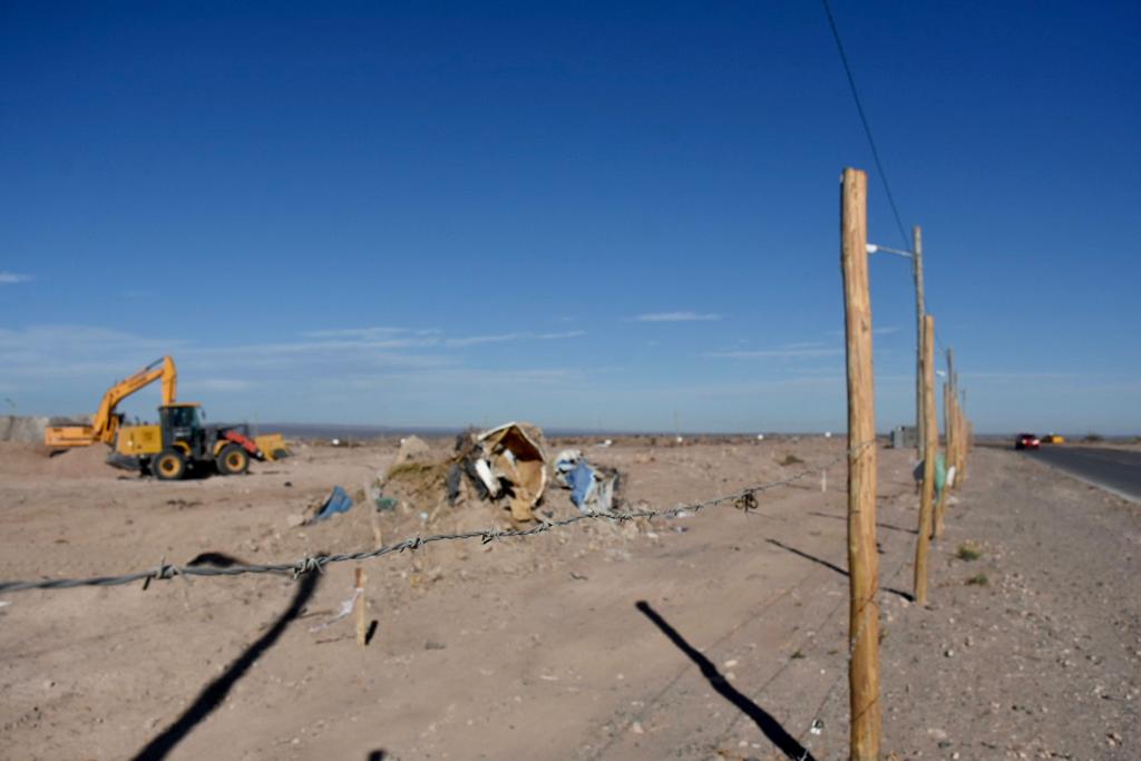 En Casimiro Gómez y Autovía Norte el terreno se trabaja para armar más de 600 lotes (foto Matías Subat)