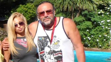 Desde la casa de su hermana, donde cumple la prisión domiciliaria, el humorista llamó a su expareja, a pesar de la restricción. Foto: Gentileza. 