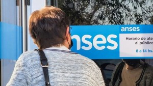 Cuánto cobrarán los jubilados con la mínima en junio 2023, tras el aumento del Gobierno