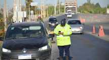 Imagen de Controles sorpresa en los puentes Neuquén – Cipolletti: ¿Cuánto cuestan las multas?