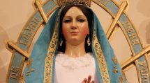 Imagen de Hoy es el día de la Virgen de Luján, a la que hay que rezarle en época de elecciones