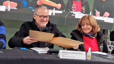 El senador Marcelo Lewandowski será precandidato a gobernador acompañado por Silvina Frana. Foto gentileza.