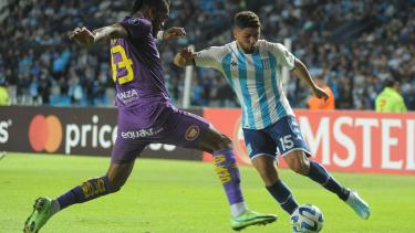Racing ya superó a Aucas en su estadio: fue 3-2 por la fecha 2 del Grupo A.