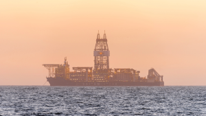 Un país de África quiere comprar participación en empresas mineras y petroleras 