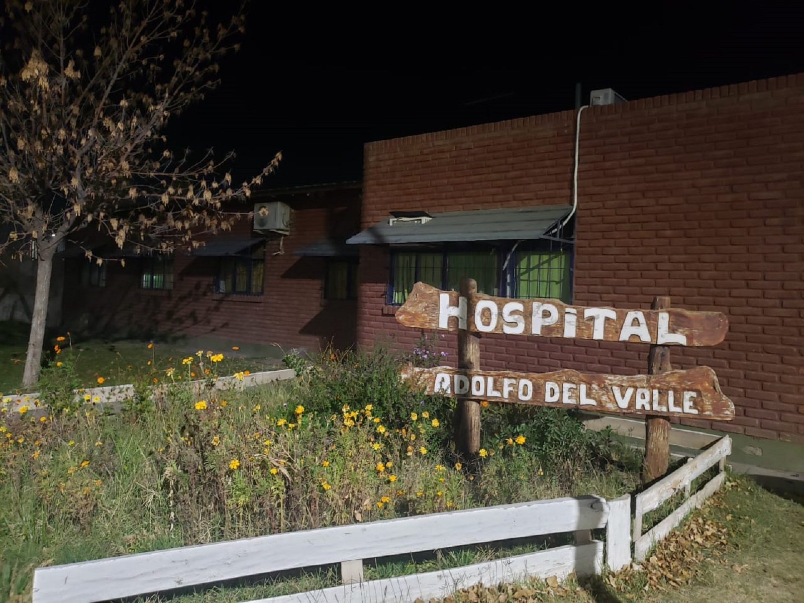 El duro mensaje del hospital de Senillosa a los vecinos: "los médicos somos humanos"